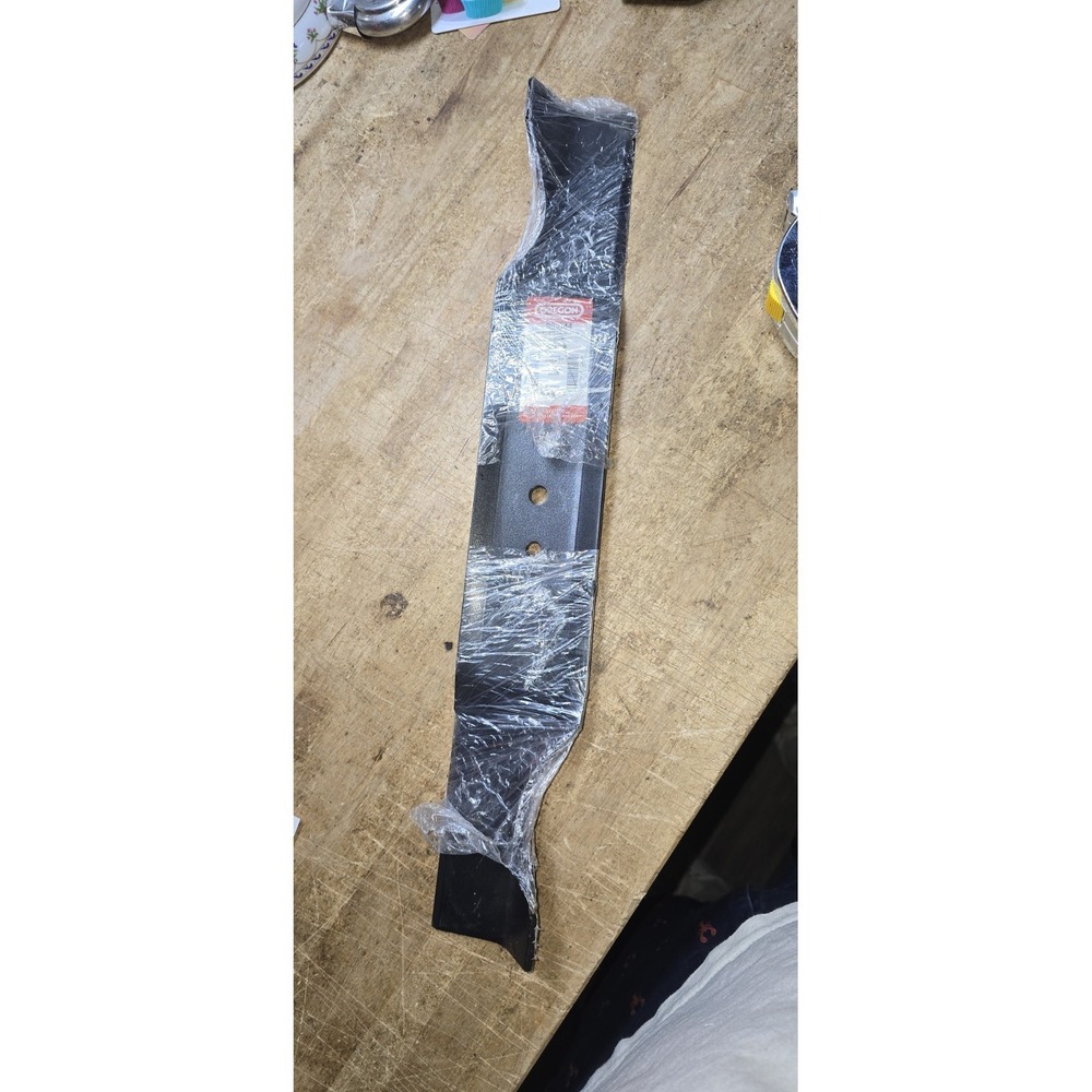 brand new Oregon replacement lawn mower blade
